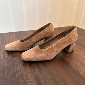 Vintage 60s/70s Tan Suede Leather Heels 8.5